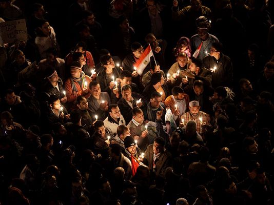 Telediario 1 - Telediario Matinal en 4' - 09/02/11