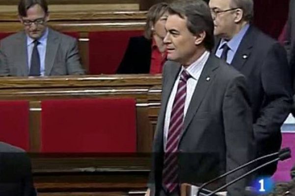 L'Informatiu - L'Informatiu migdia (09/02/11)