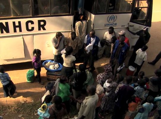 Telediario 1 - Refugiados vuelven al sur de Sudán