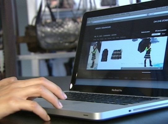 Telediario 1 - Reclamaciones por Internet