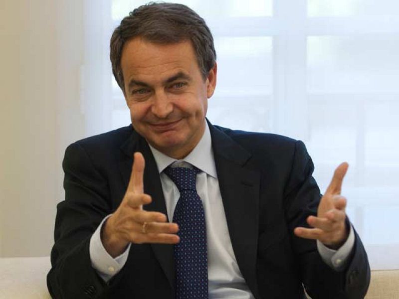 Zapatero sale en defensa de Contador