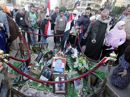 Telediario 1 - Telediario 1 en 4' - 12/02/11