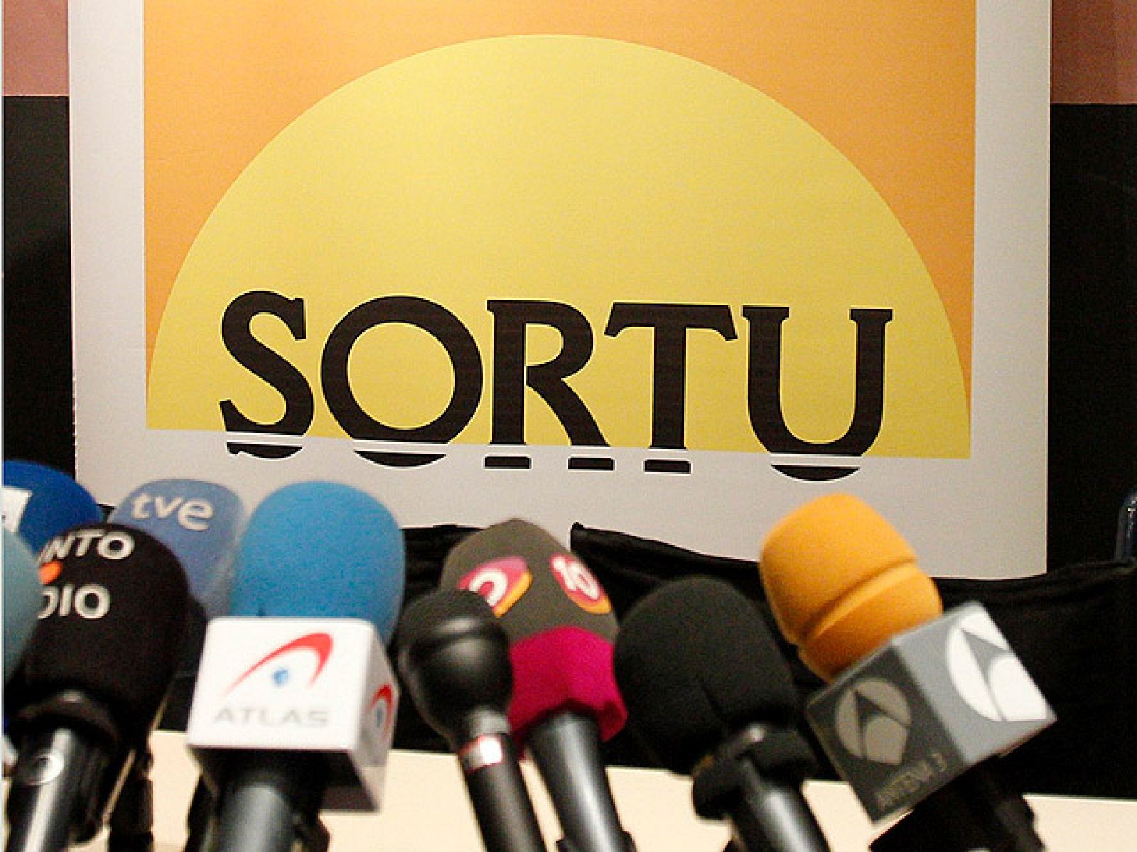 Informe Semanal: Sortu, paso obligado
