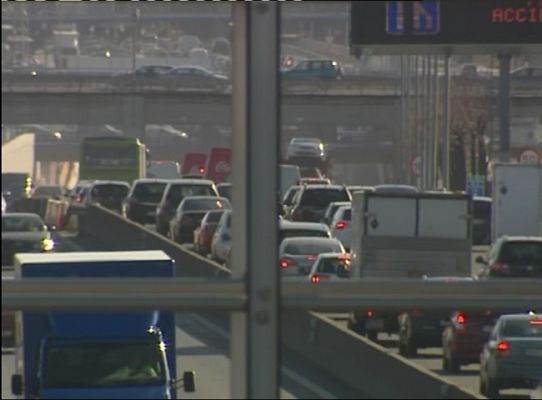 Telediario 1 - El viento reduce la contaminación