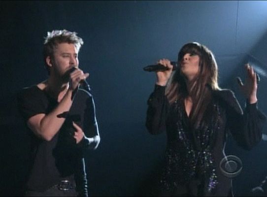 Telediario 1 - Country y rock en losGrammy