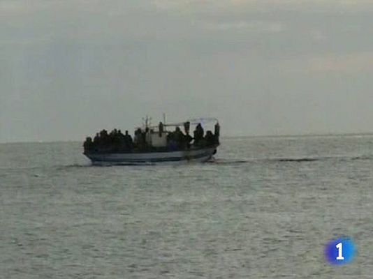  - Italia, preocupada por la llegada desde Túnez de 4000 inmigrantes