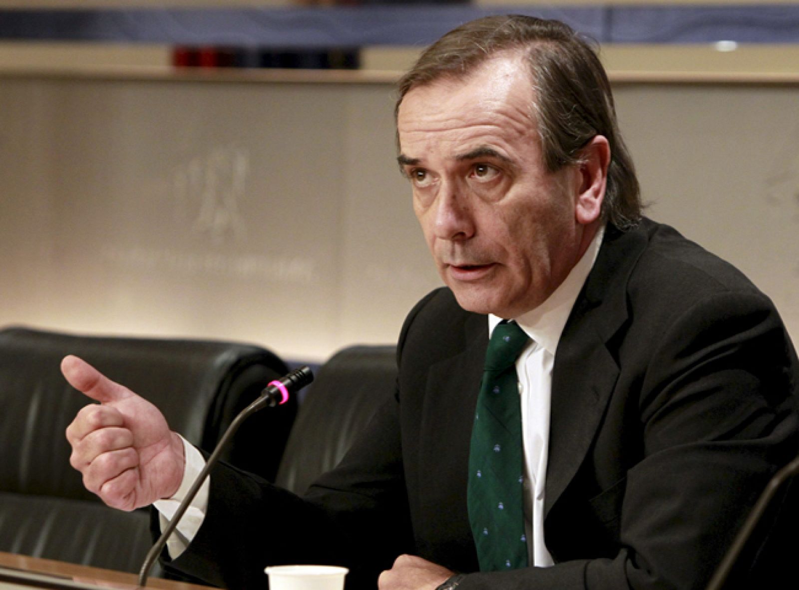 Sigue el rifirafe político por el caso Mercasevilla