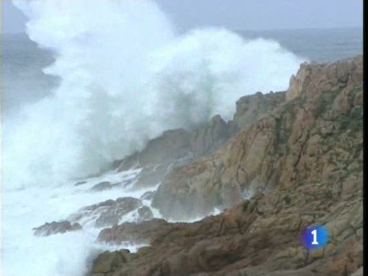 Telediario 1 - Olas de ocho metros en Galicia