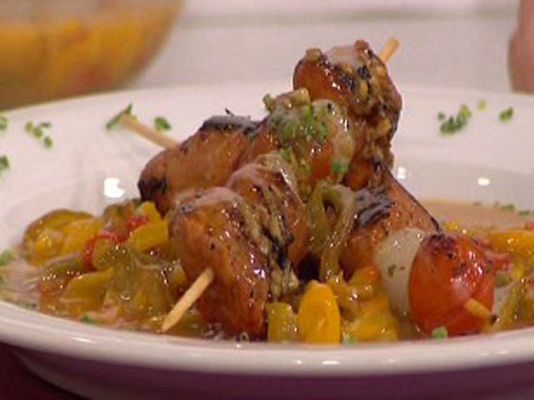 RTVE Cocina - Brochetas de cerdo con salsa