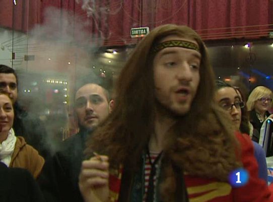 Telediario 1 - Humo en el escenario