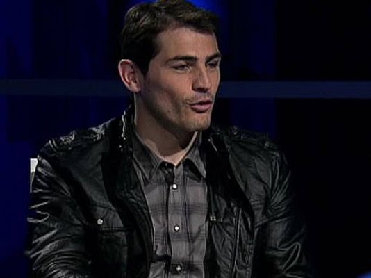 Telediario 1 - Casillas: "Este equipo merece un título"