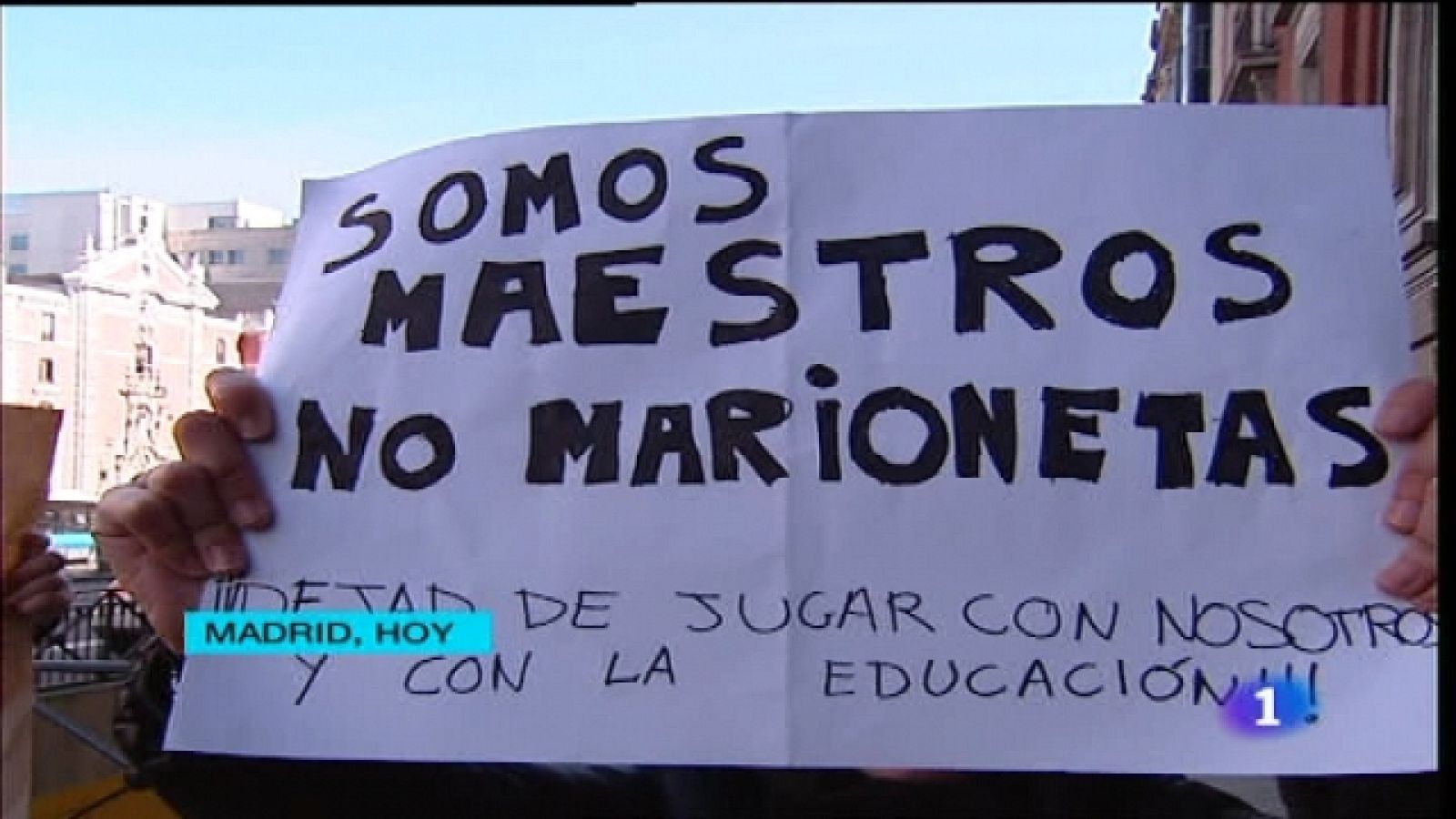 Telediario - 15 horas - 18/02/11 | Ver