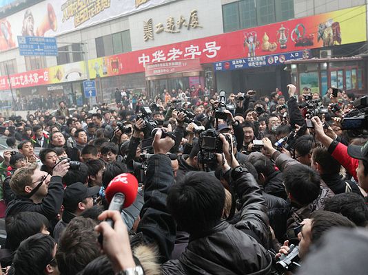 Telediario 1 - Telediario 1 en 4' - 20/02/11