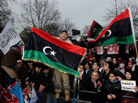 Telediario 1 - Telediario Matinal en 4'- 21/02/11