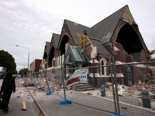 Telediario 1 - Un fuerte terremoto causa al menos 65 muertos en la segunda ciudad de Nueva Zelanda
