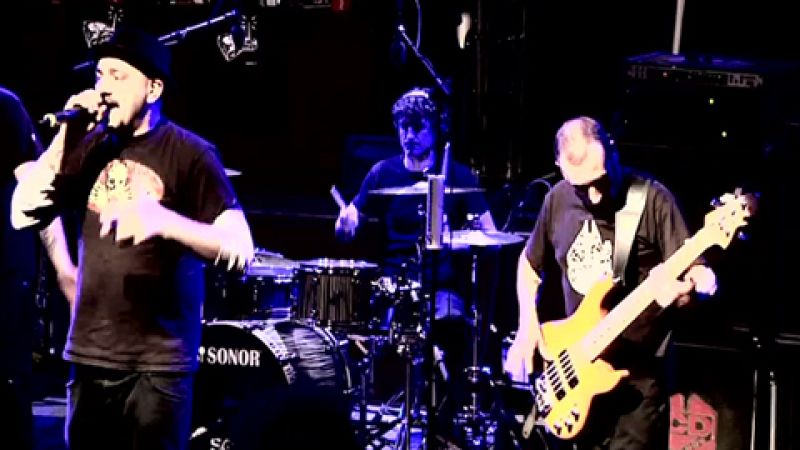 Def Con Dos en acción | Ver