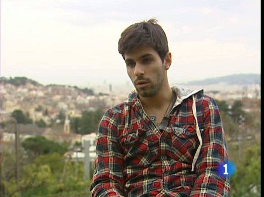 Telediario 1 - Alguersuari opina sobre Baréin