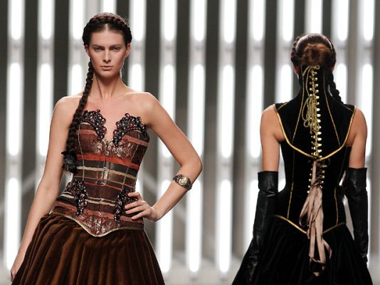  - Maya Hansen en Madrid Cibeles Fashion Week