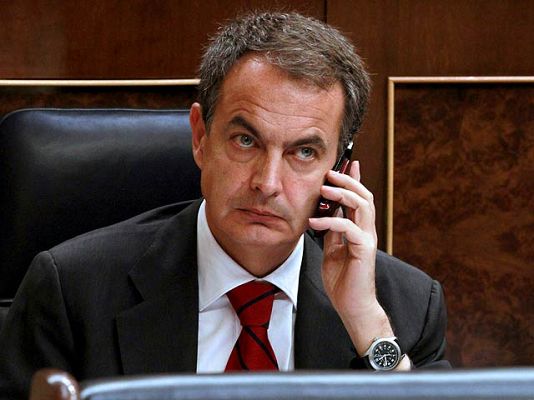  - Zapatero da el pésame por Hoyo