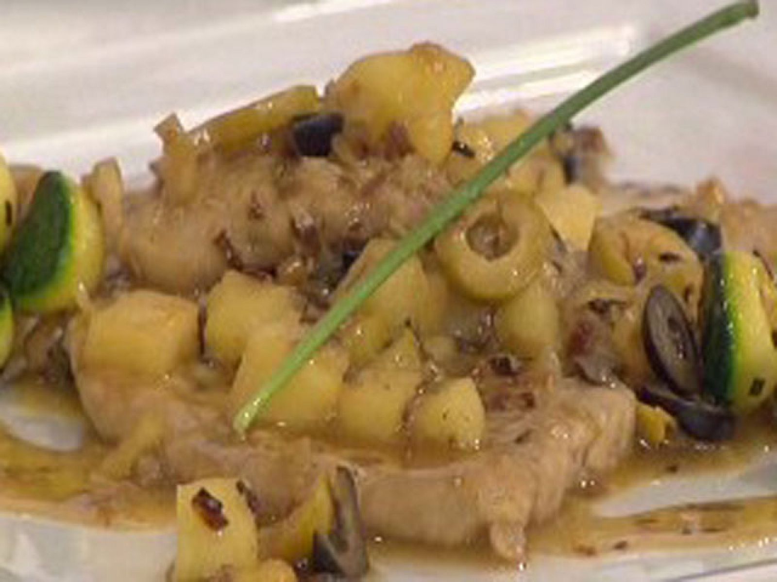 Saber cocinar - Escalopes de cerdo estofados con aceitunas (24/02/11)