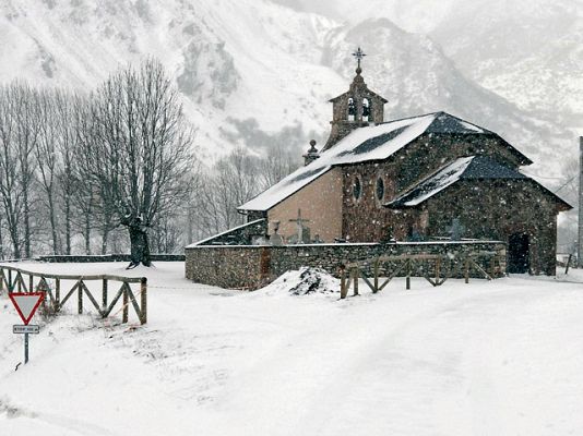 Telediario 1 - El tiempo invernal regresa a la península