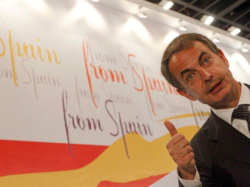 Zapatero subraya que los Emiratos son el primer inversor en España | Ver