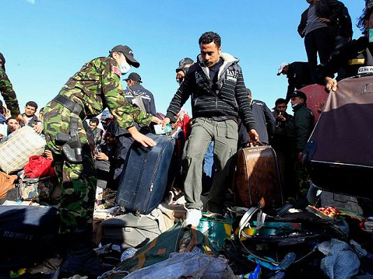 Telediario 1 - Telediario Matinal en 4' - 02/03/11