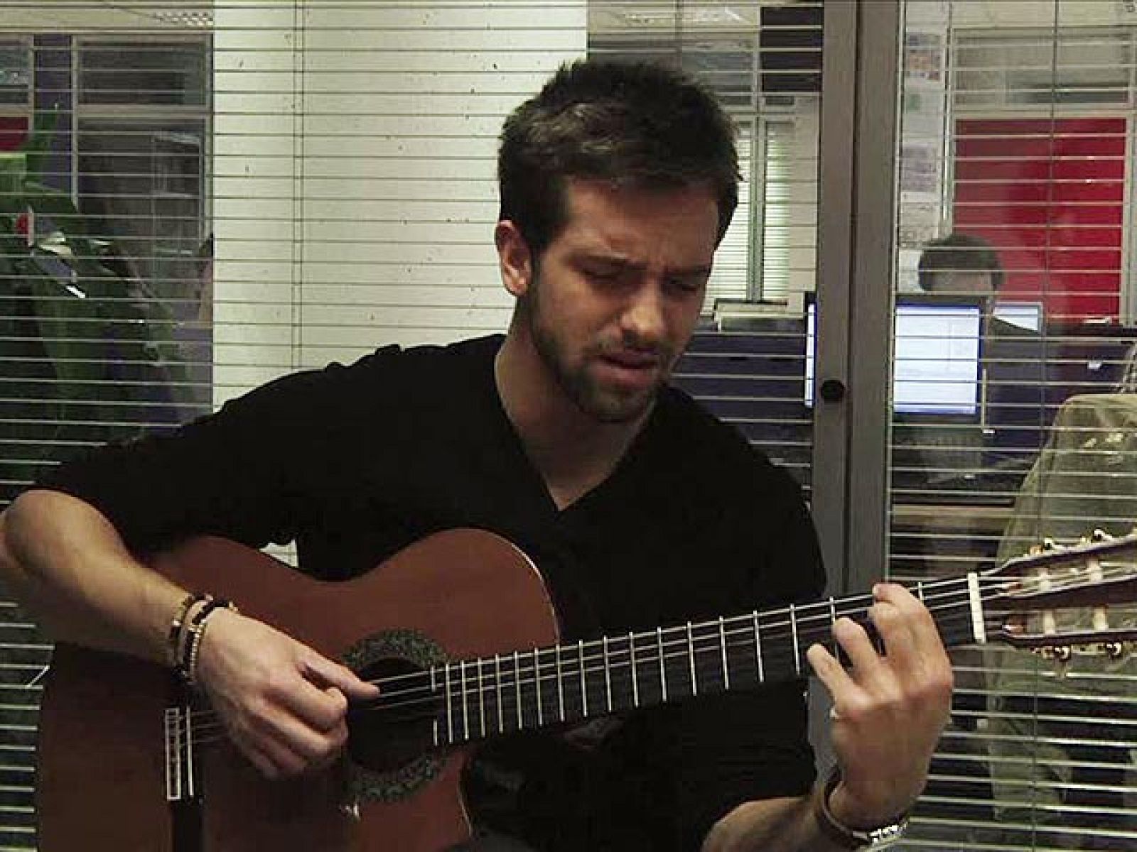 Pablo Alborán - Perdóname - En Directo | Ver