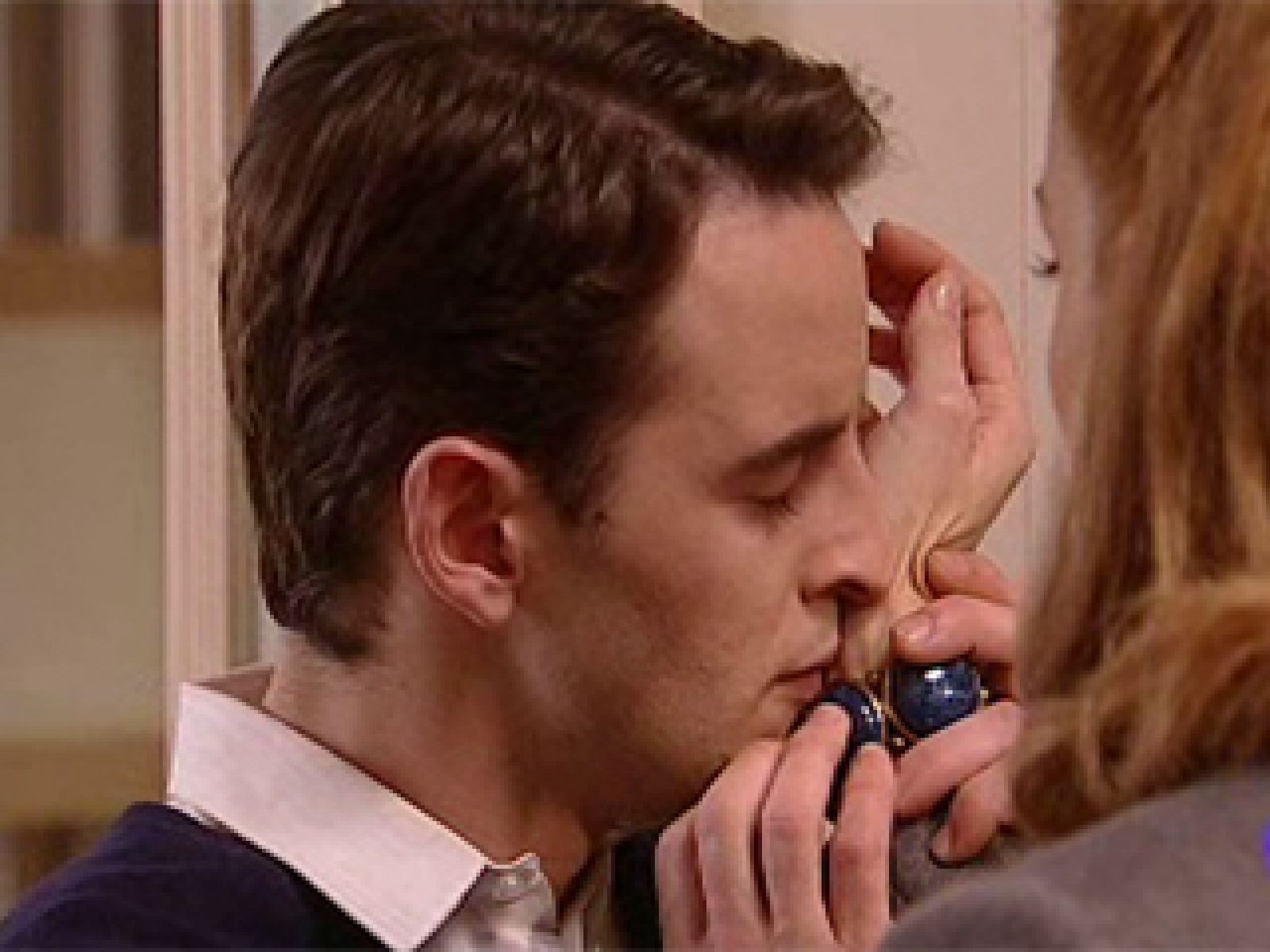 Amar - El momento más sensual entre Jaime e Irene