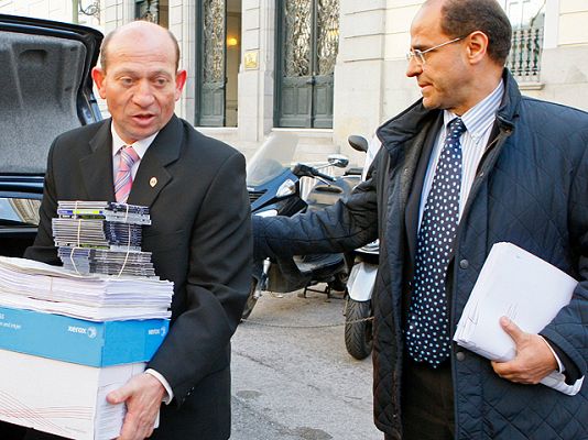 Telediario 1 - El Supremo deja en suspenso la inscripción de Sortu para los comicios