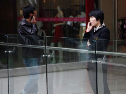 Telediario 1 - La comunidad china crece un 10%