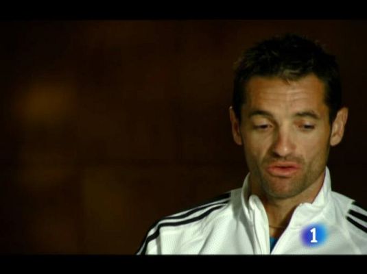 Telediario 1 - Paquillo regresa y gana