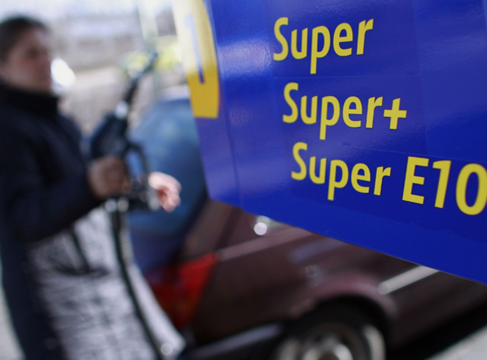 Polémica en Alemania por el aumento del porcentaje de etanol en la gasolina