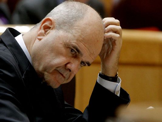 Telediario 1 - Chaves asume fallos en los controles de los ERE pero niega irregularidades