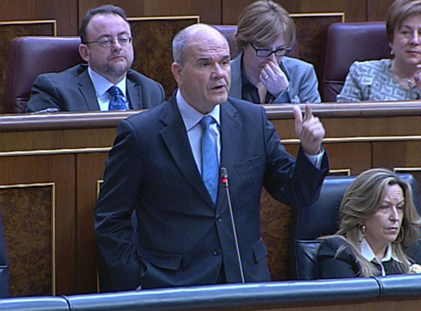 En el Congreso, el PP ha pedido hasta en cuatro ocasiones a Manuel Chaves que dimita