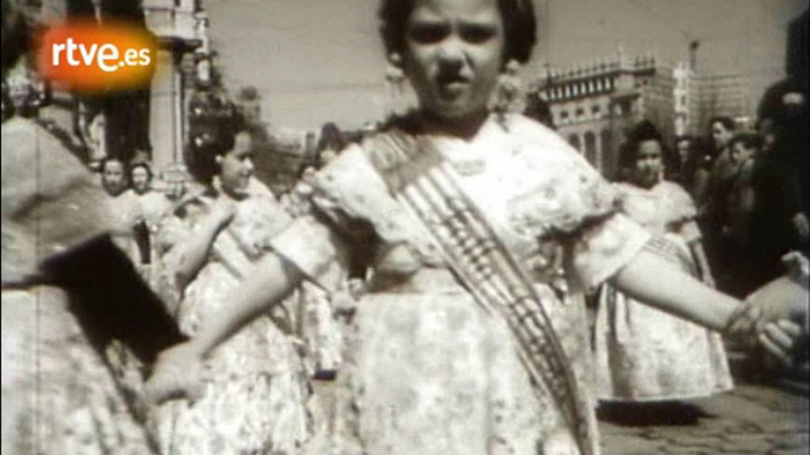 Dalí también hizo una falla en 1954 | Ver