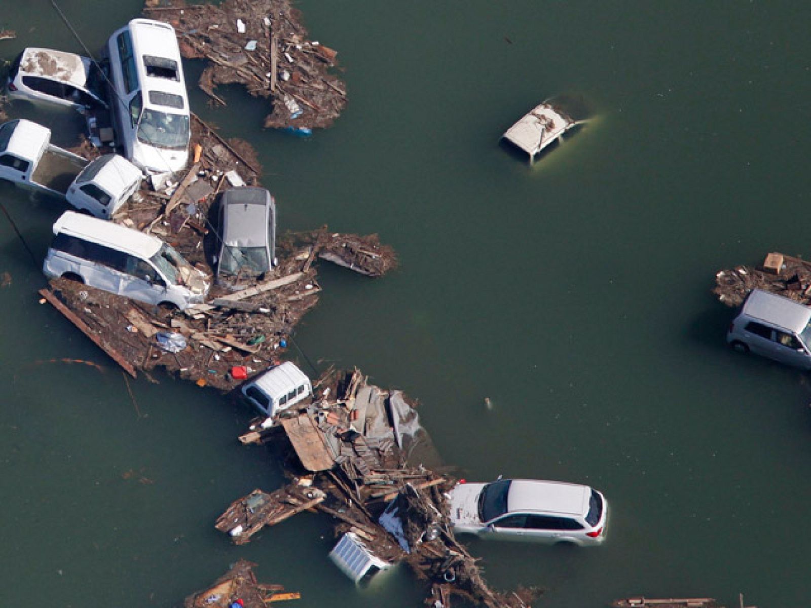 El Telediario Fin de Semana en cuatro minutos -12/03/2011