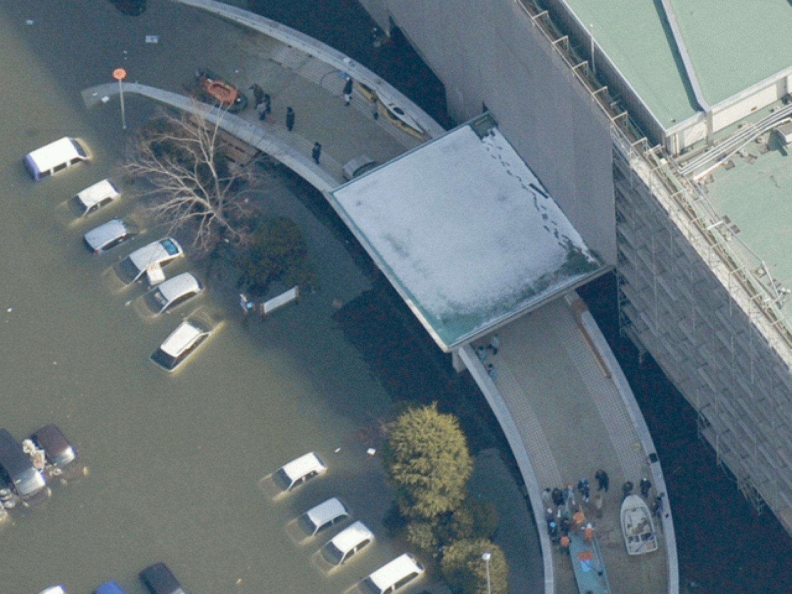 Ninguna infraestructura pudo aguantar el impacto del tsunami