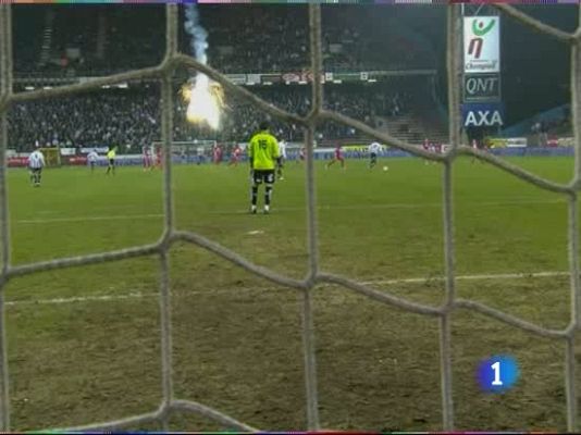 Telediario 1 - Bengalas con peligro en Bélgica