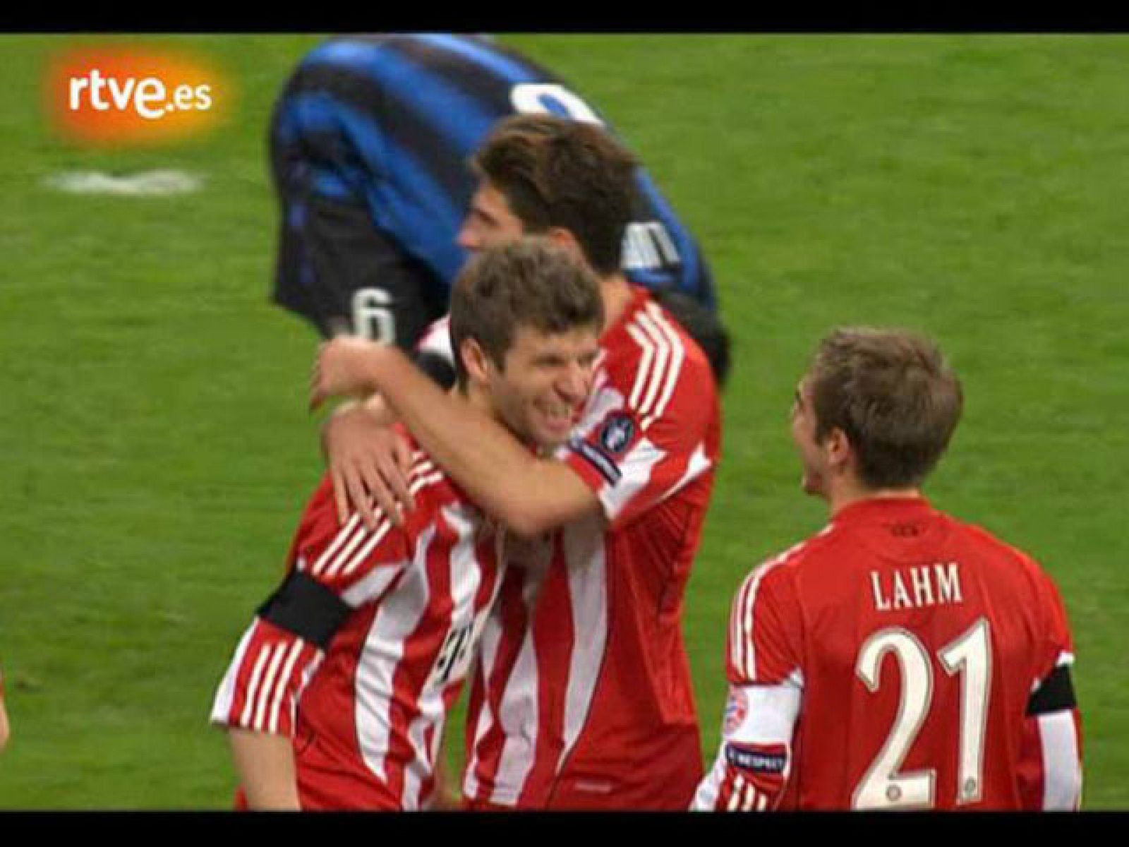 Müller adelanta al Bayern (2-1) | Ver