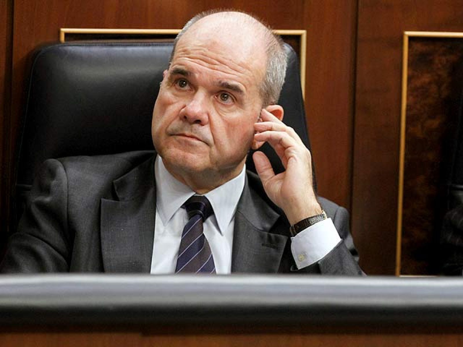 El PP vuelve a pedir la dimisión de Chaves por Mercasevilla y el vicepresidente ataca con Gürtel