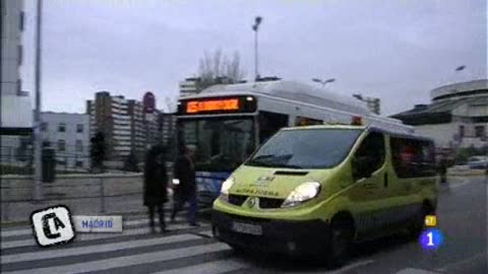 Comando Actualidad - Armas de mujer - Cirujana