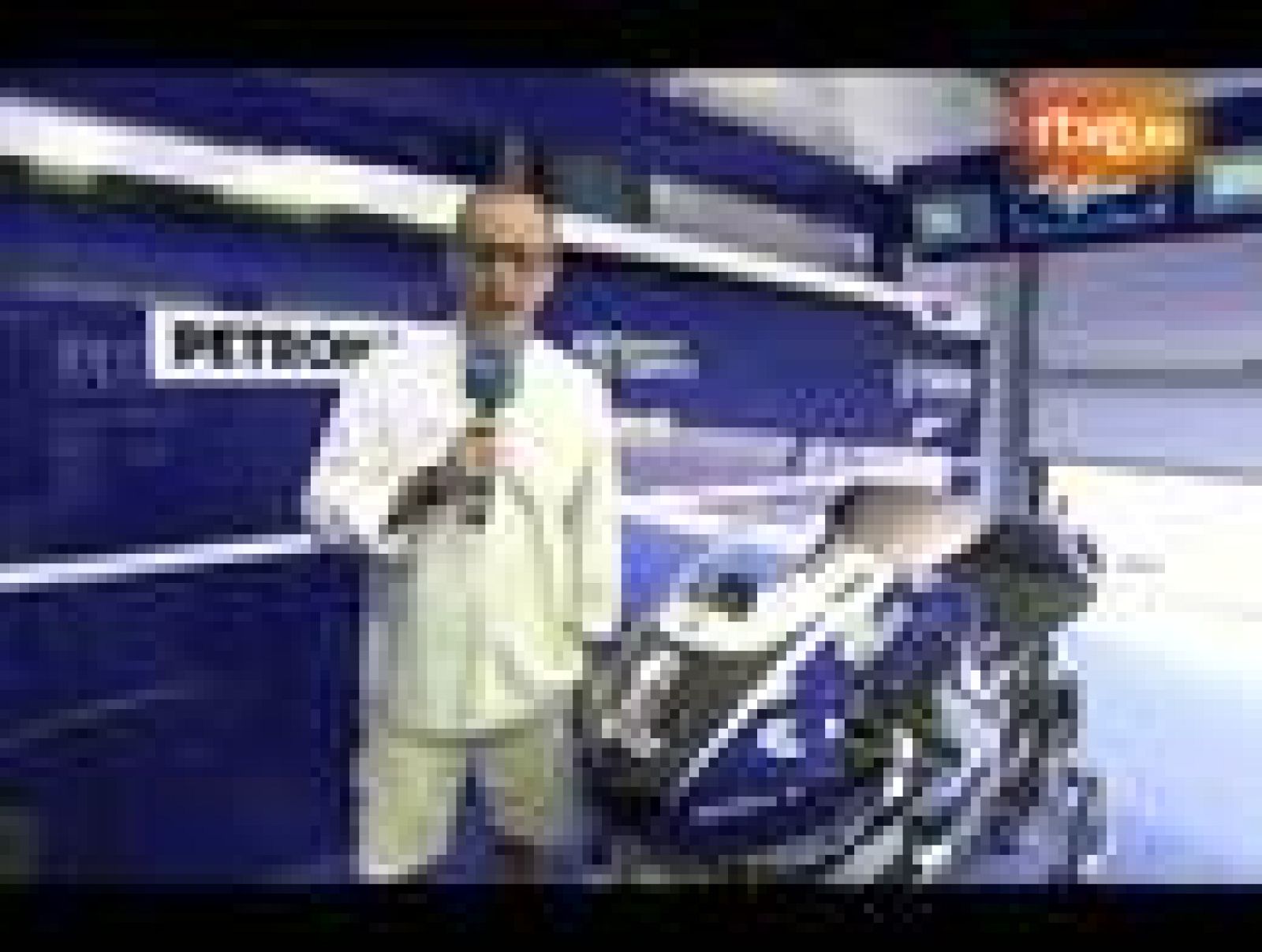 Casey Stoner ha sido el piloto más rápido en los primeros entrenamientos libres de MotoGP en Catar, lugar que acoge el inicio del campeonato del mundo de motociclismo.