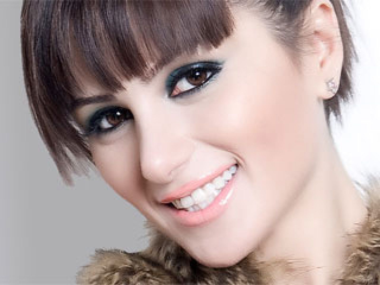 Eurovisión 2011 - Emmy representa a Armenia con "Boom, boom" - Eurovisión | Ver