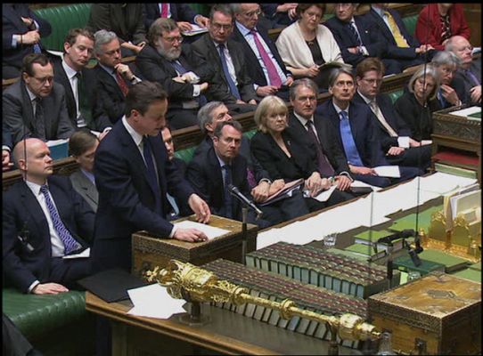 Telediario 1 - David Cameron reivindicado