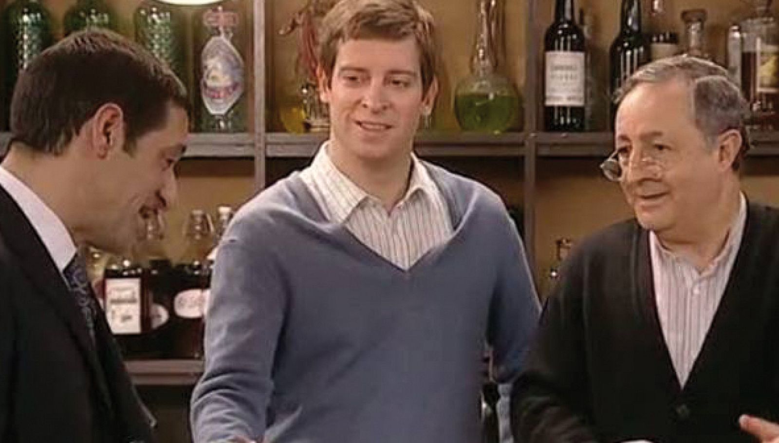 Amar - Mauricio le cuenta a los 'asturianos' como le va la vida