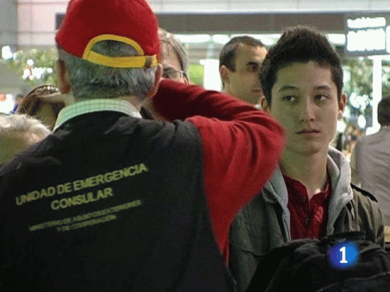 Vuelven españoles desde Japón