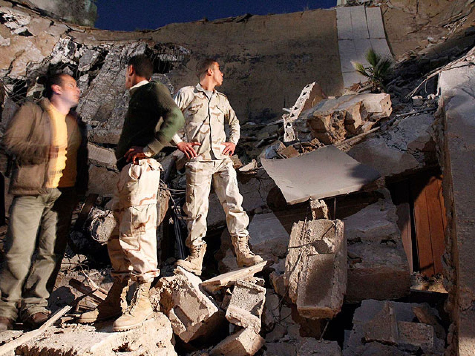 Telediario Matinal en cuatro minutos - 21/03/11 | Ver