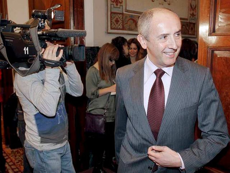 El PNV sopesa abstenerse o votar a favor de la intervención española en Libia