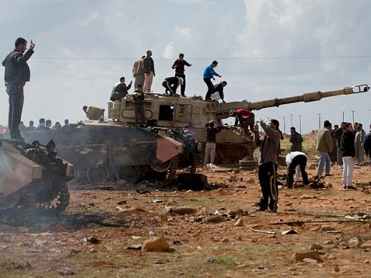  - Ataque aliado a Gadafi